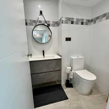 Daire Estiloso Junto Al Mar