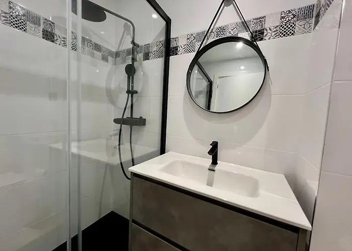 Daire Estiloso Junto Al Mar Santoña